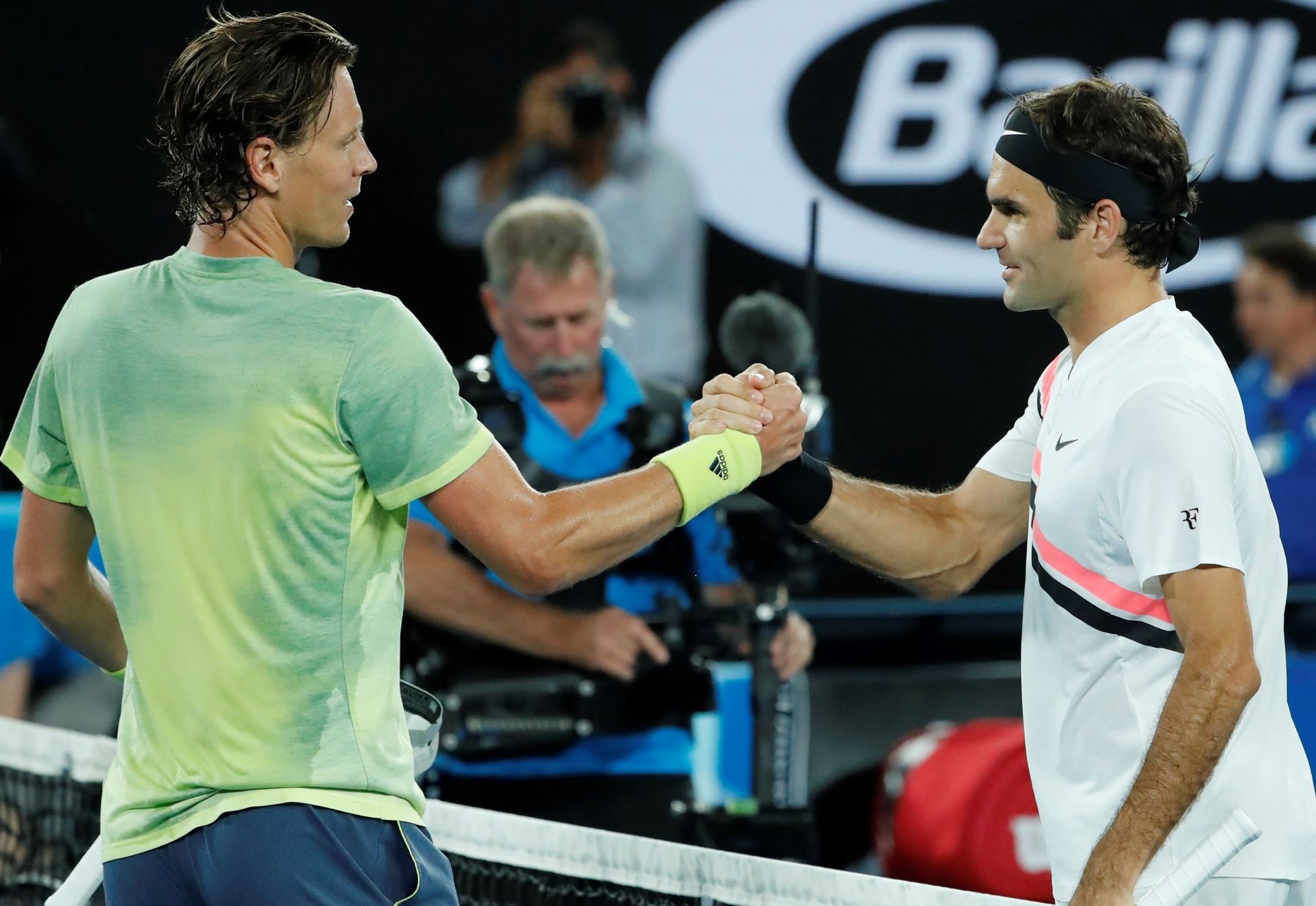 Federer-Chung, pulso generacional en semifinales
