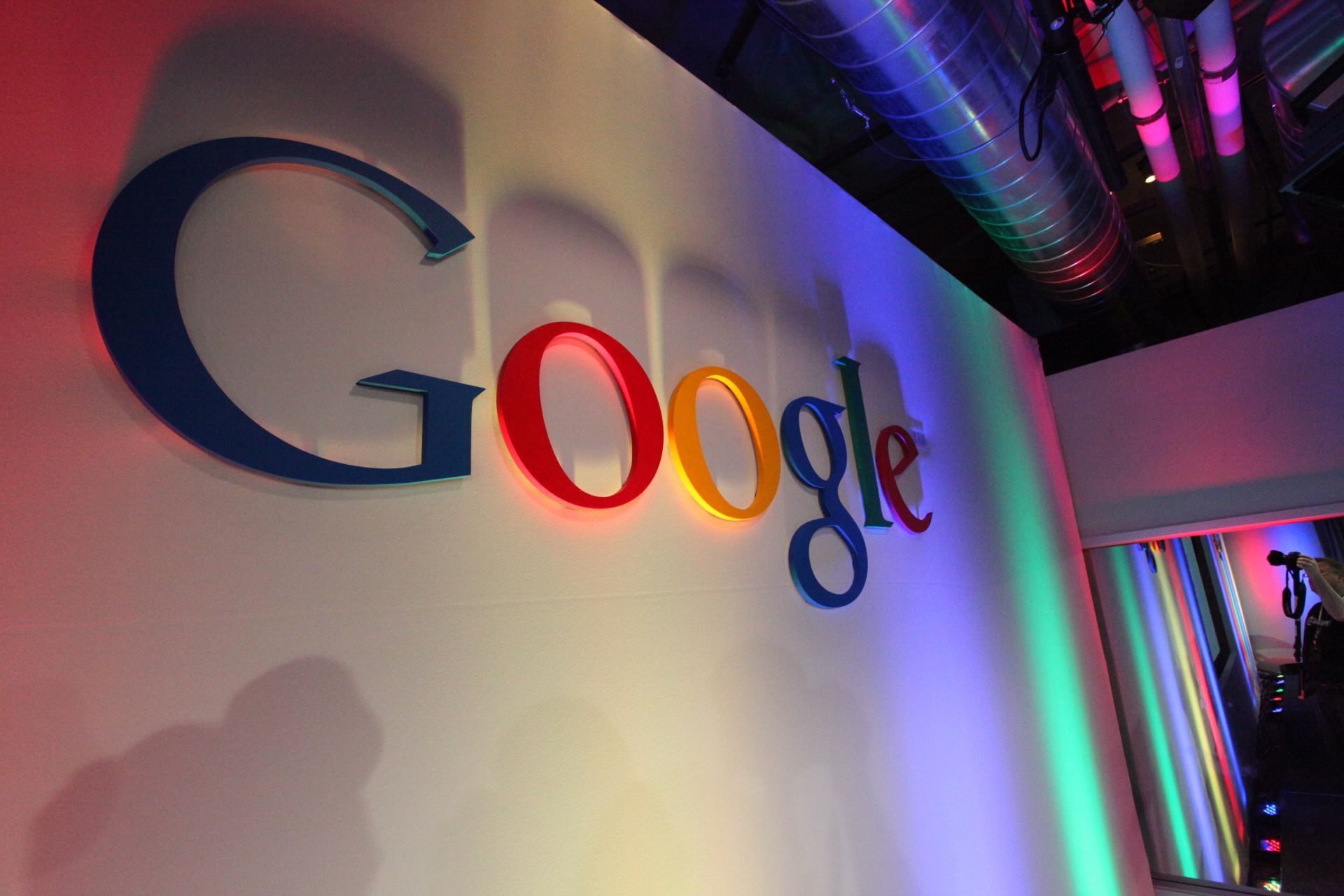 Google revela que operadores rusos compraron anuncios en sus plataformas