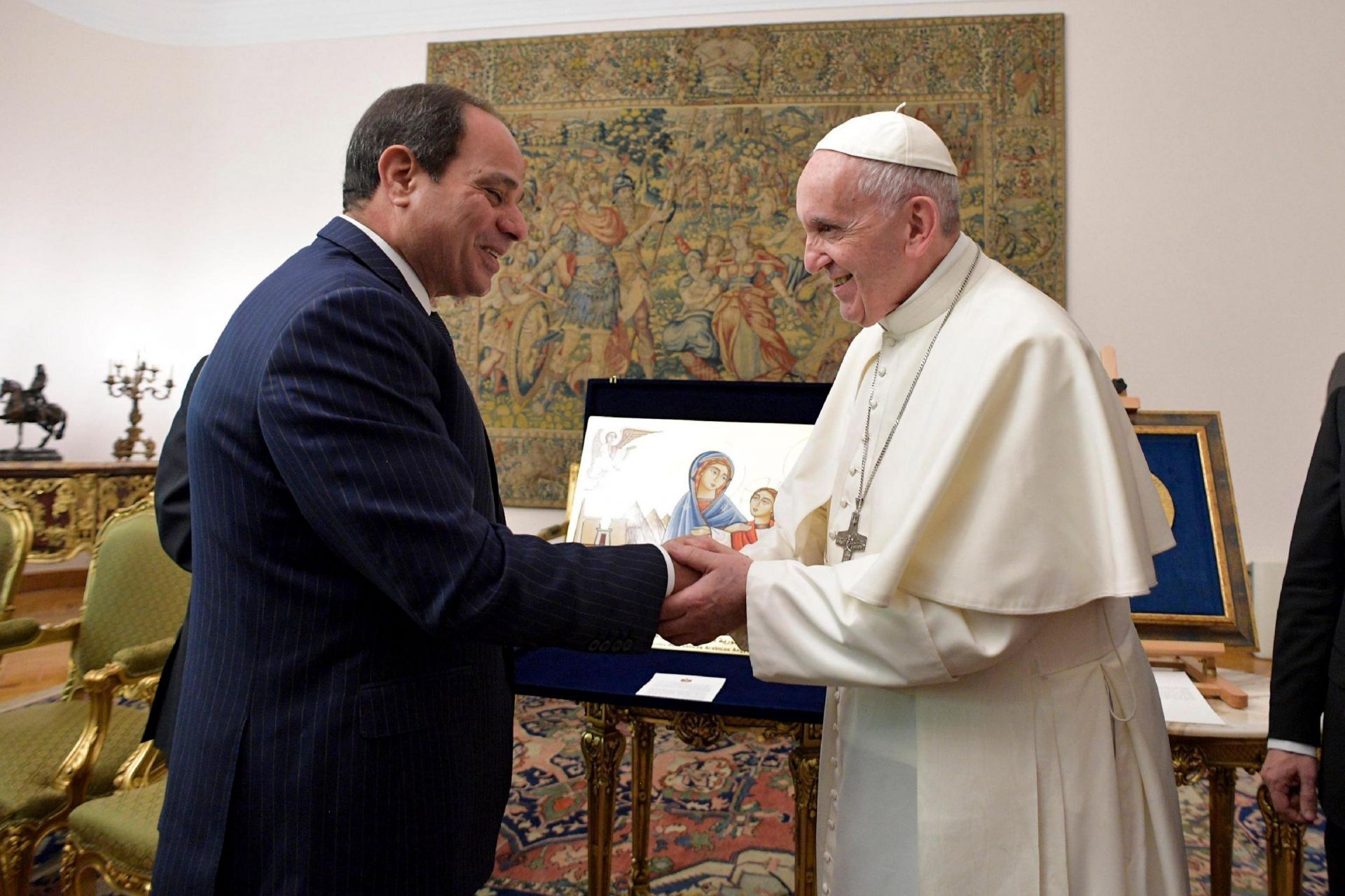 El papa apela ante Al Sisi al "respeto incondicional" de los derechos humanos