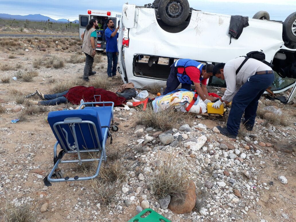 Marichuy sufre heridas en accidente en Baja California Sur