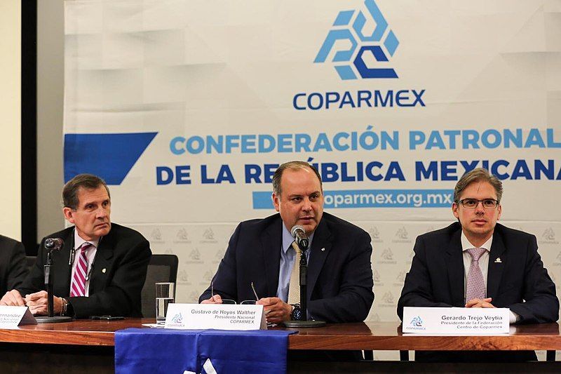 patronal-mexicana-se-opone-a-una-consulta-para-revocar-al-presidente-del-pais