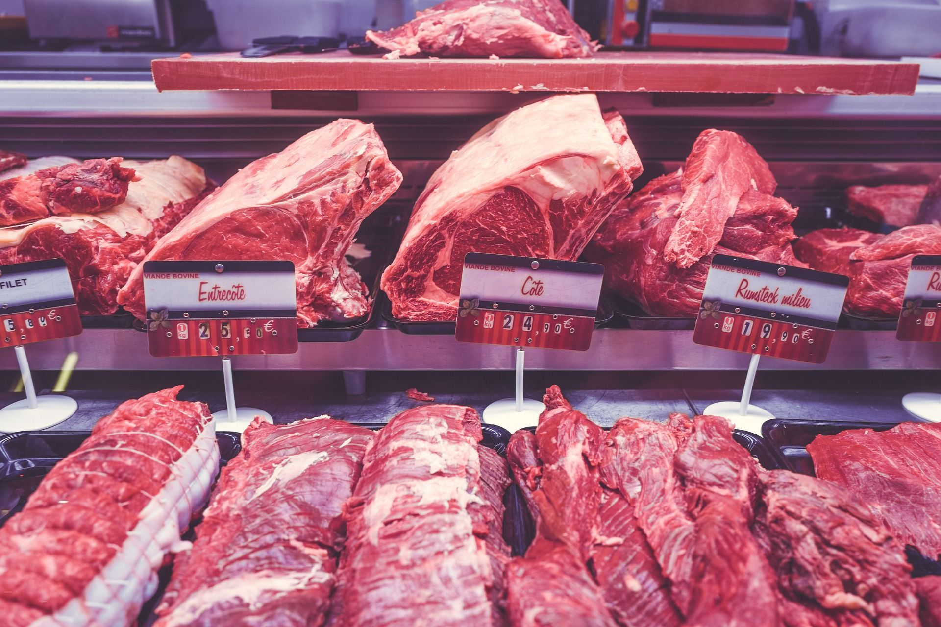 tanto-carnes-rojas-como-blancas-aumentan-colesterol