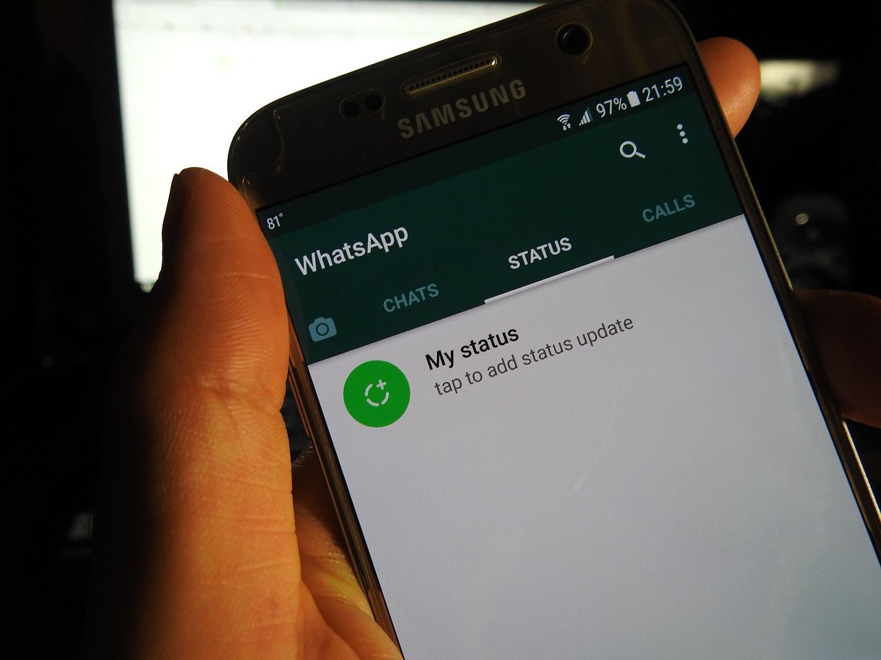 whatsapp-anade-sistema-de-reconocimiento-dactilar-a-su-version-para-android