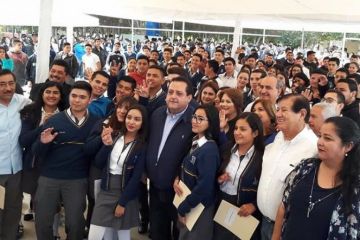 Ponen en marcha en Comondú Programa de Becas de Transporte a Estudiantes