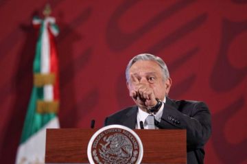 AMLO exhibe a partidos que no donan su presupuesto ante la pandemia