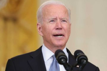 Biden defiende la retirada de Afganistán y culpa del caos al Gobierno afgano