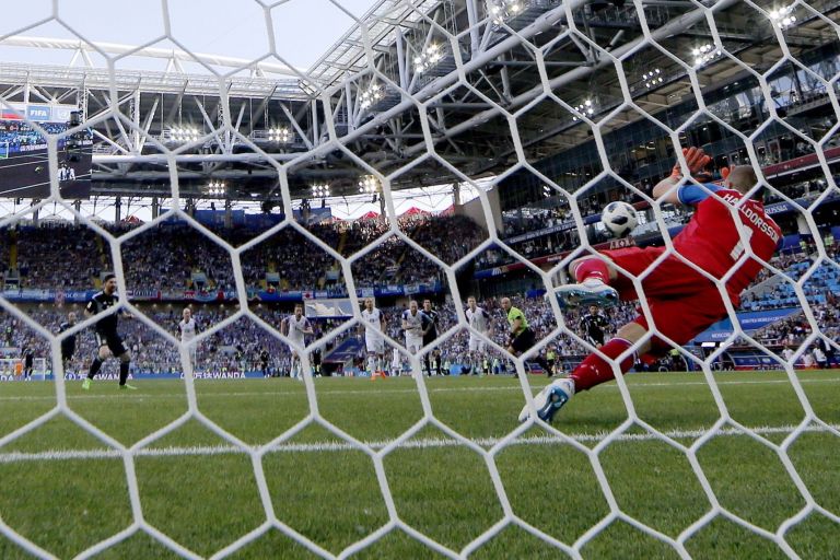 messi falla penal